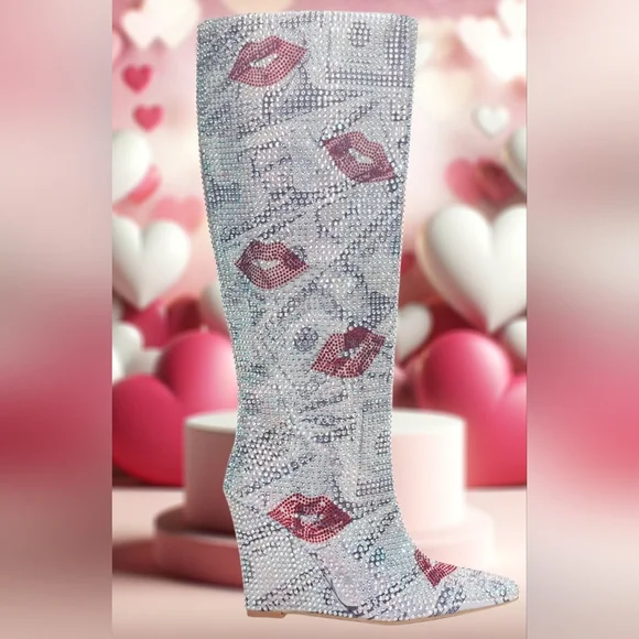 💎SOLD💎Crystal-Embellished Silver and Red Women's Boots - Picture 5 of 7